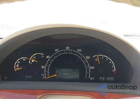 2006 Mercedes-Benz S 430 z USA, uszkodzony, nr VIN WDBNG70J06A476656